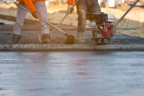 Best Custom Concrete Contractor  in Kingfisher, OK